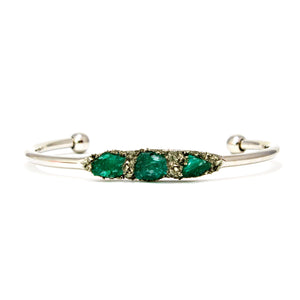Raw emerald stone bracelet 
