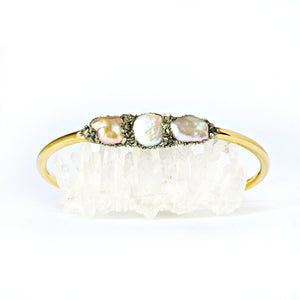 June birthstone pearl bracelet